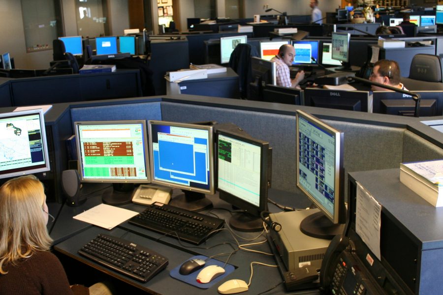 FCC releases order addressing diversion of 911 fees