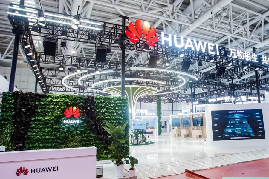 U.S. government plans to block all tech exports to Huawei–reports