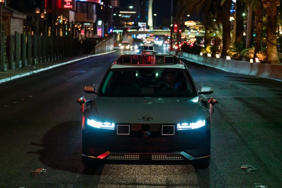 Motional robotaxis to offer night rides in Vegas